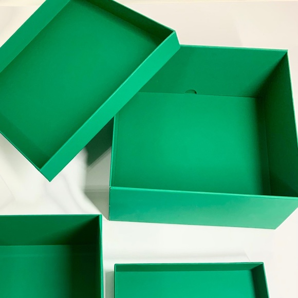 Beauty & Skincare Trunk Set - Picture 11 of 11